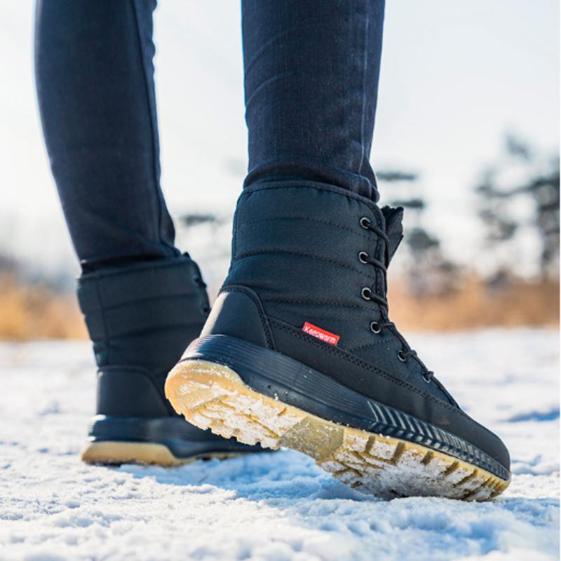 Botas de nieve de felpa gruesa, resistentes al frío.